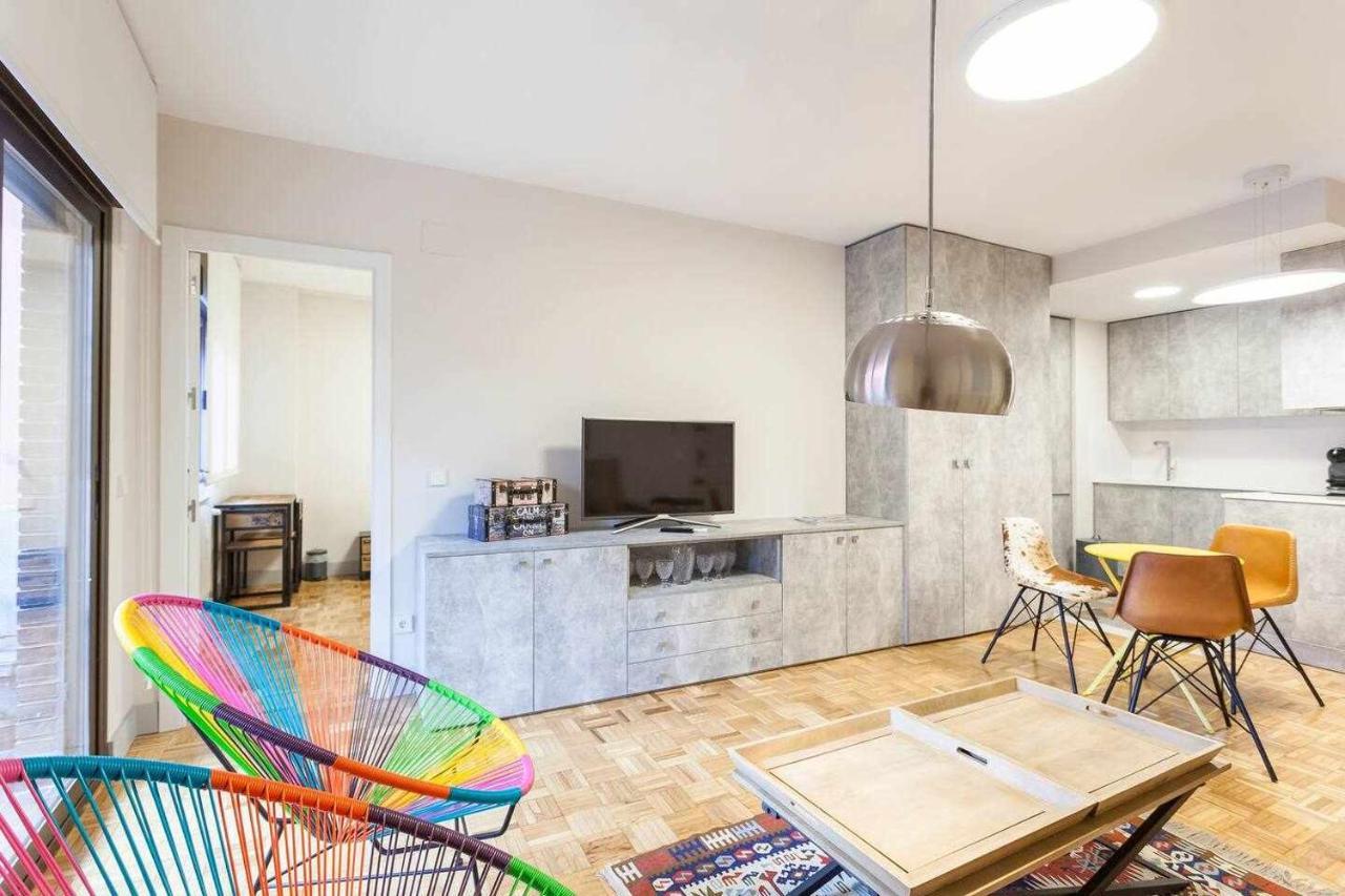 Apartamento Lujo Castellana Chamartin Apartment Madrid Exterior photo